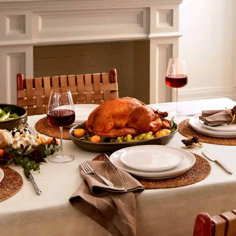 Thanksgiving dinnerware & glassware