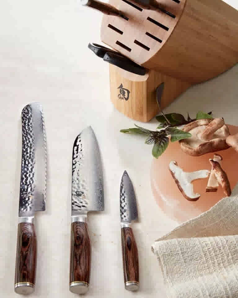 The Cutlery Guide