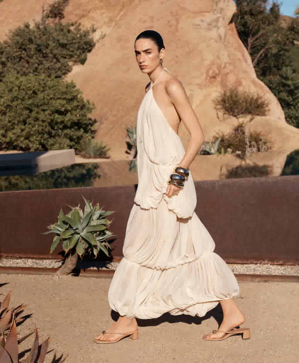 Minimal Nature - Fluid Draping