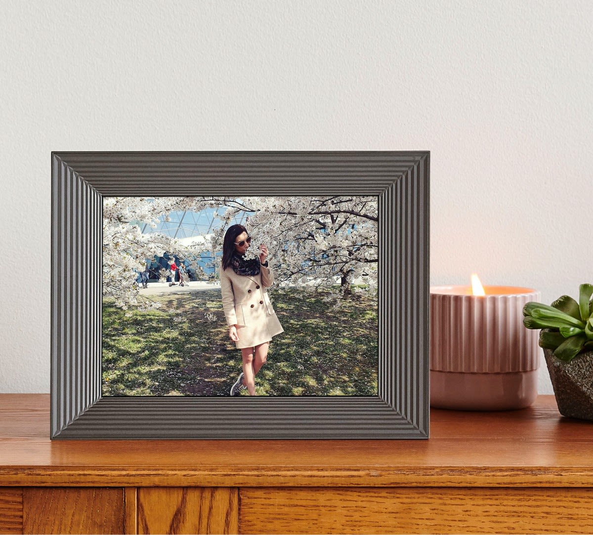 AURA MASON LUXE DIGITAL FRAME