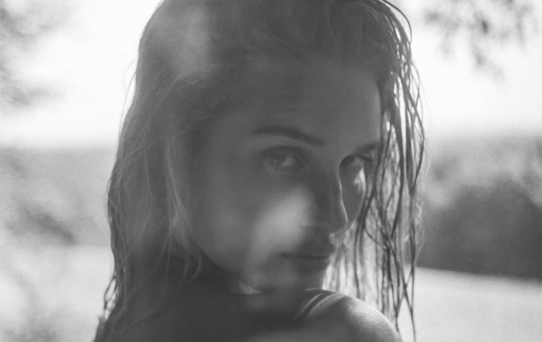 Plan a “Me Day” with Rosie Huntington-Whiteley