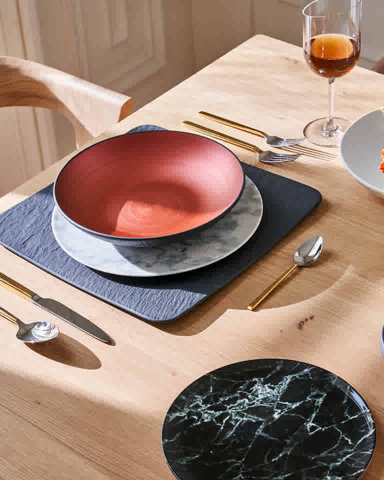 The Dinnerware Guide
