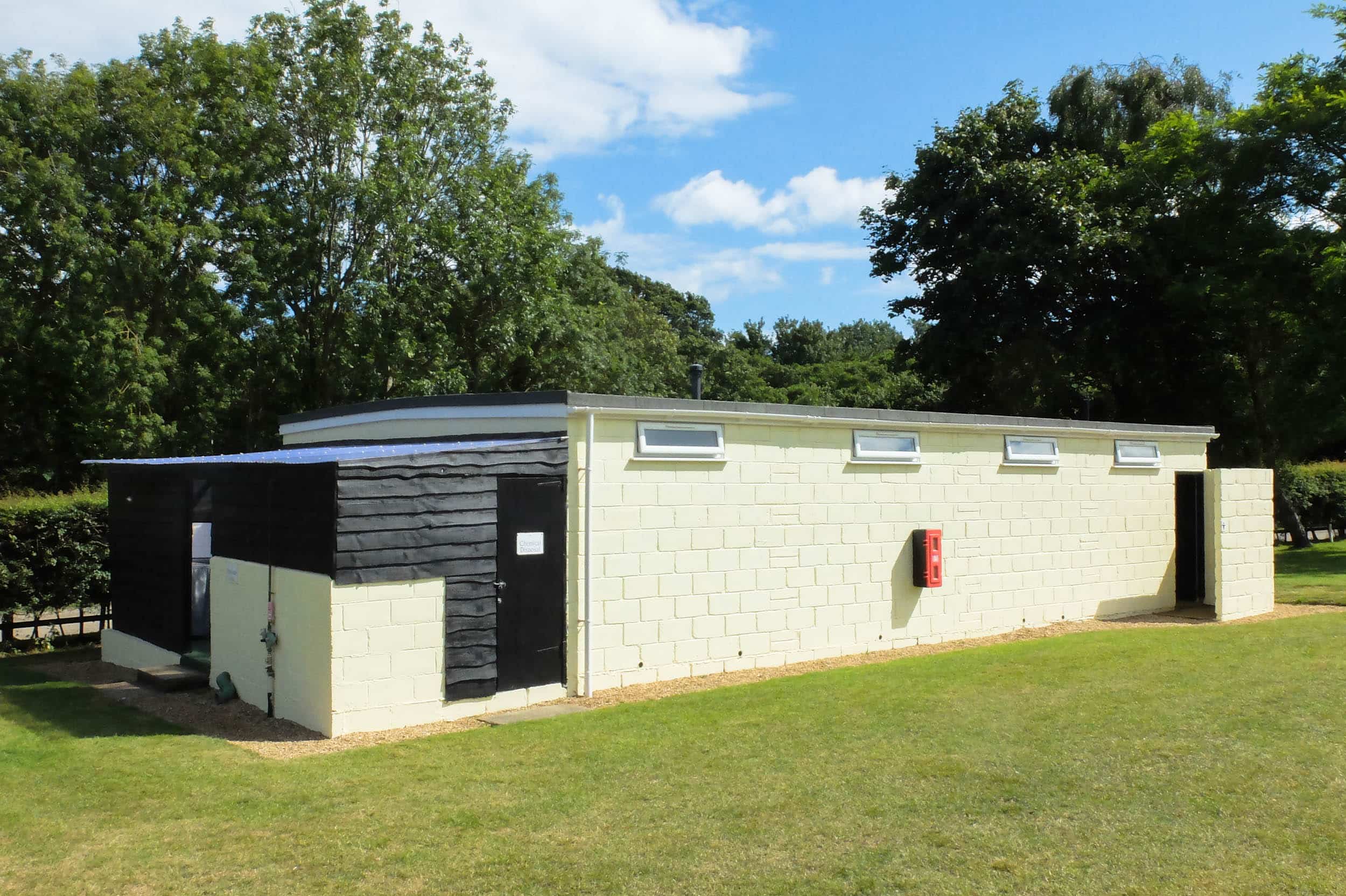 Picture of the willowbrook campsite facilities block near Shanklin