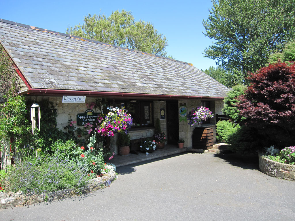 Picture of the Appuldurcombe holiday park reception, close to Appuldurcombe House