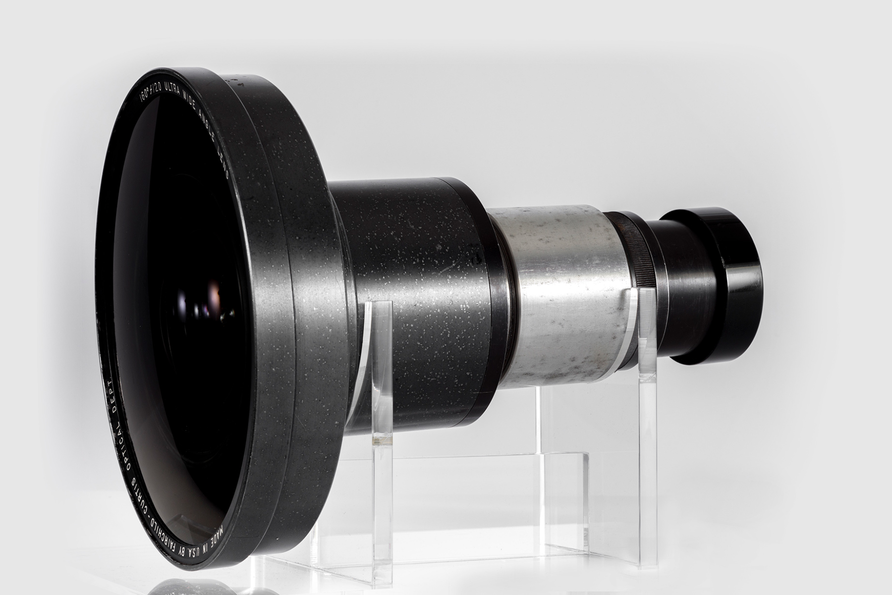 Cinerama Fairchild-Curtis 160-degree ƒ/2 ultra wide-angle lens used to film shots from HAL 9000's point of view in <i>2001: A Space Odyssey</i> (1968). Academy Museum of Motion Pictures. Photo by Joshua White, JWPictures/©Academy Museum Foundation