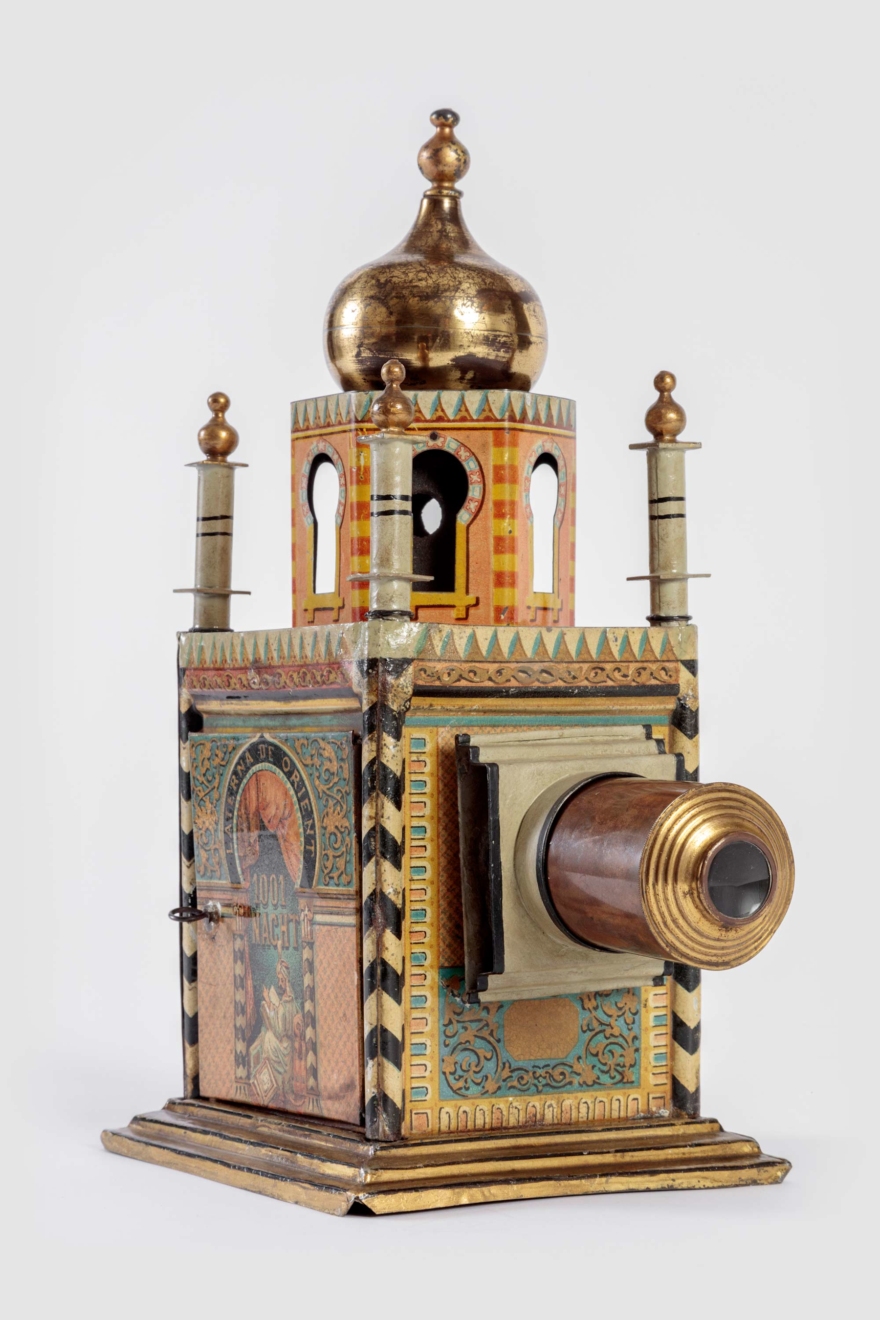 'Laterna de Orient No 209 Märchen 1001 Nacht,' Germany, 1890. Academy Museum of Motion Pictures, Collection of Akram Miknas. Photo by Joshua White, JWPictures/©Academy Museum Foundation