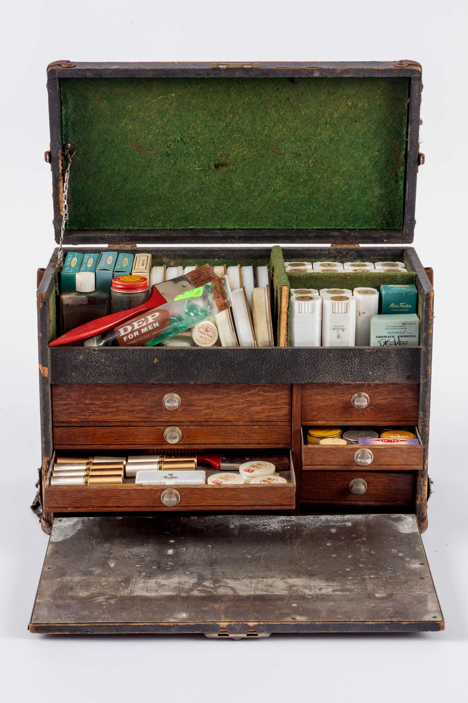 Makeup kit used by William Tuttle. Academy Museum of Motion Pictures. Gift of the Teresa Tuttle Trust, 2008. Photo by Joshua White, JWPictures/ ©Academy Museum Foundation