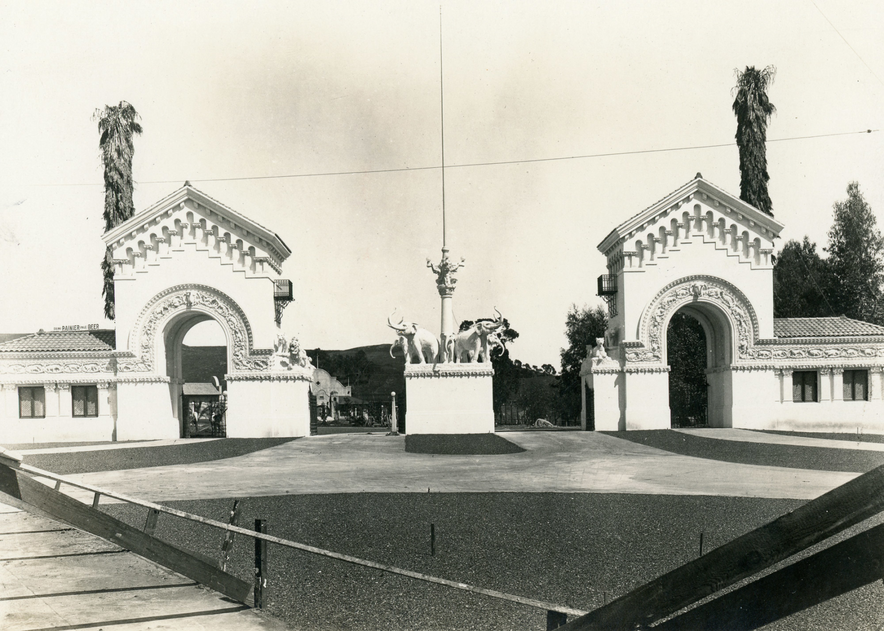 The Selig Zoo studios in 1914, Historic Hollywood Photographs. 
