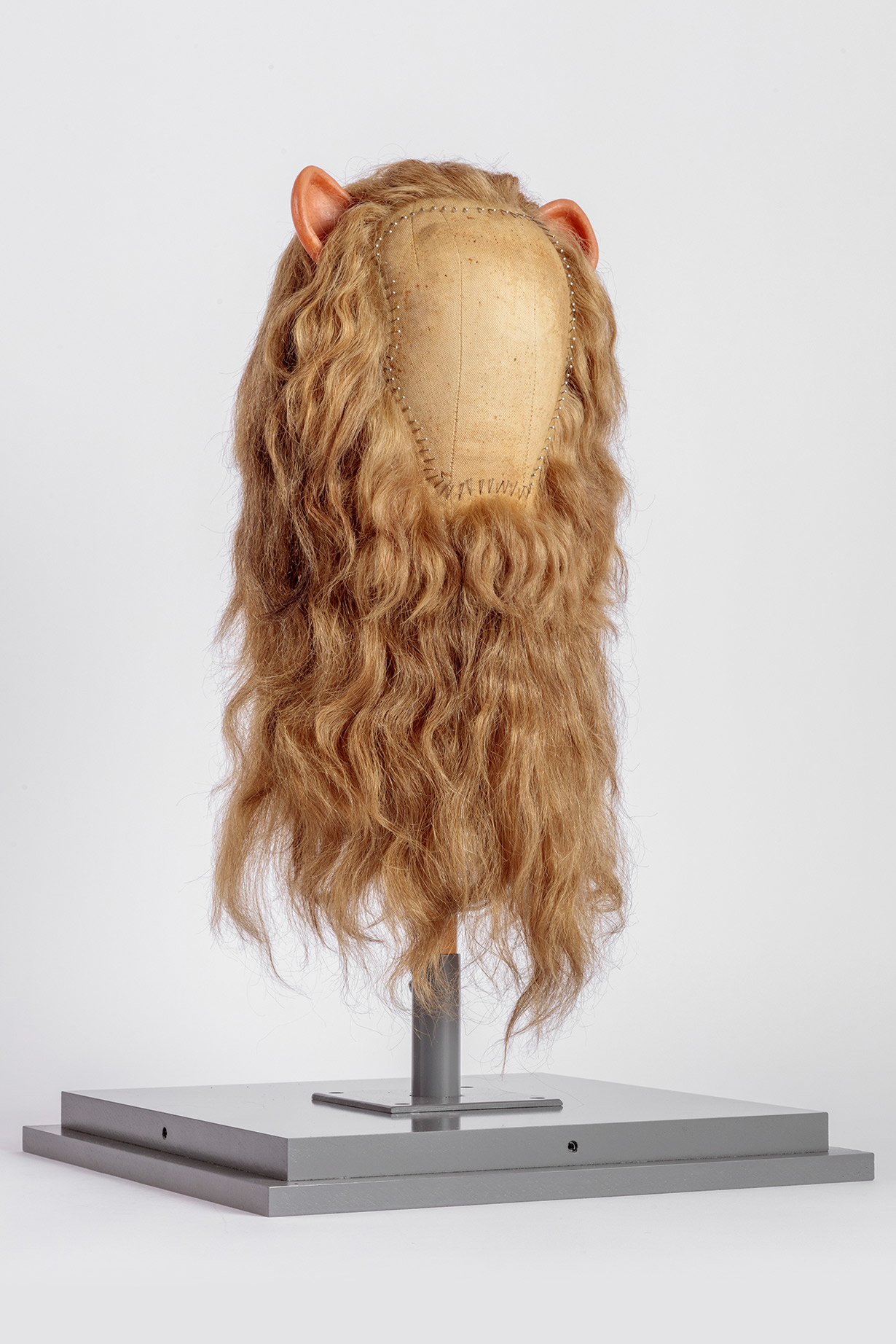 The Cowardly Lion's Mane worn by Bert Lahr in <i>The Wizard of Oz</i> (1939). Academy of Motion Picture Arts and Sciences, Margaret Herrick Library. Photo by Joshua White, JWPictures/©Academy Museum Foundation