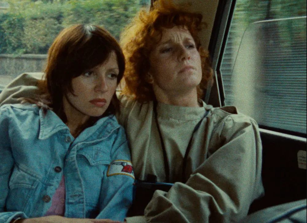 Céline and Julie Go Boating (Céline et Julie vont en bateau: Phantom Ladies over Paris)
