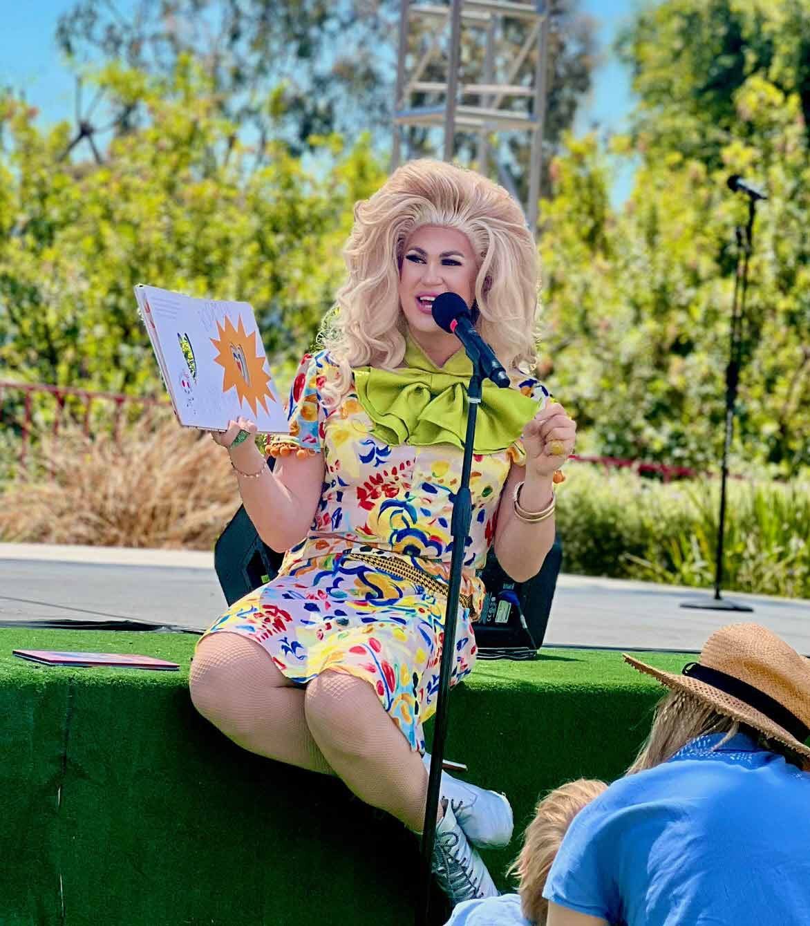 Drag Queen Story Hour And Scenes With Queens