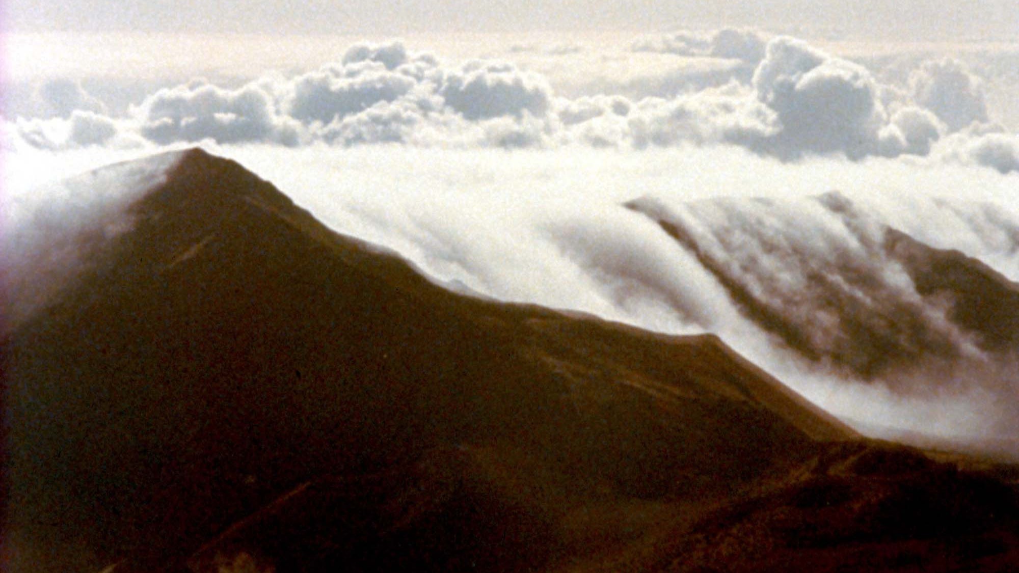 Koyaanisqatsi in 35mm