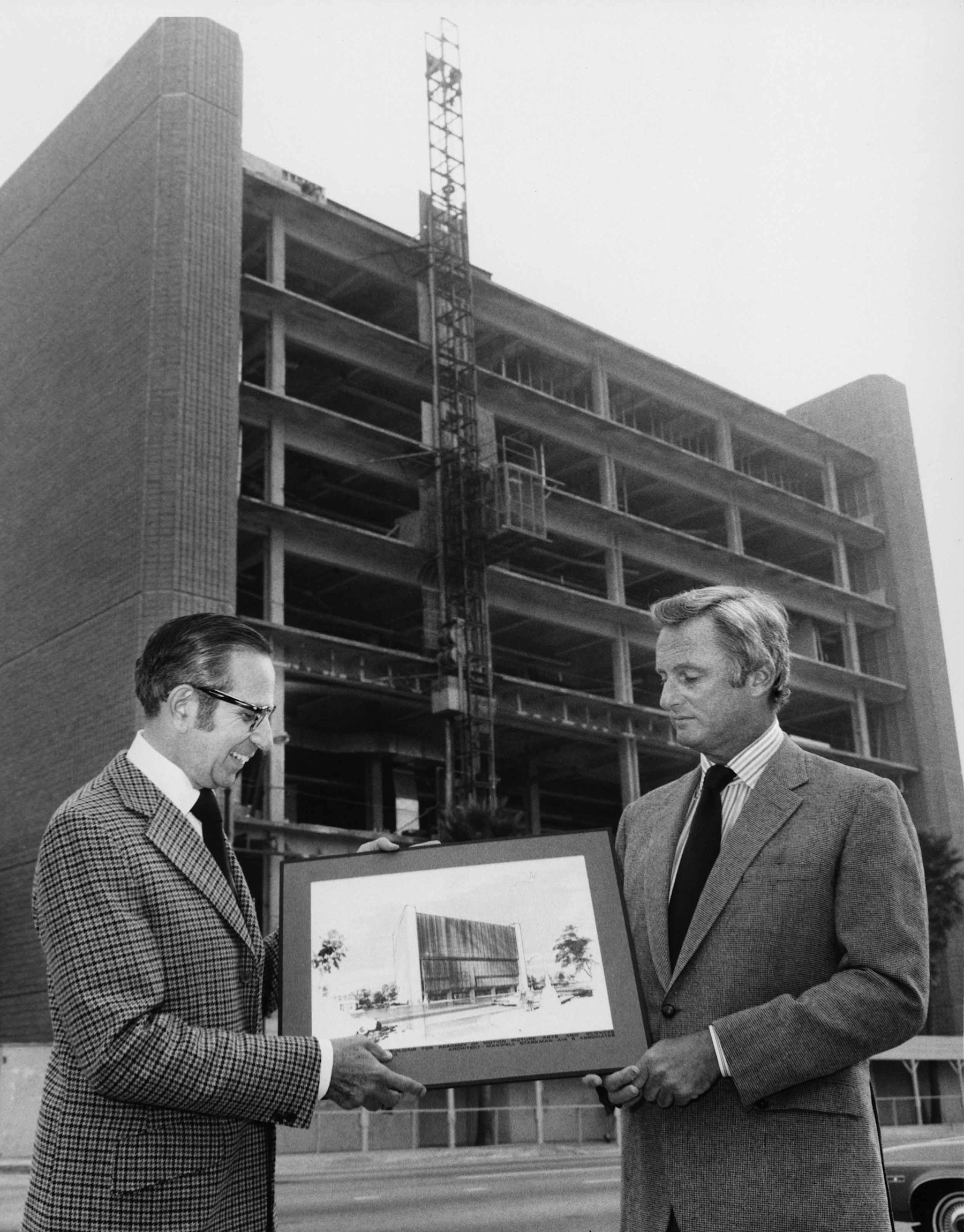 Walter Mirisch (left) and Samuel Goldwyn Jr. (right) during construction of the Academy headquarters building, 1974
Courtesy of AMPAS reference collection, Margaret Herrick Library, Academy of Motion Picture Arts and Sciences, photo: Sheedy & Long