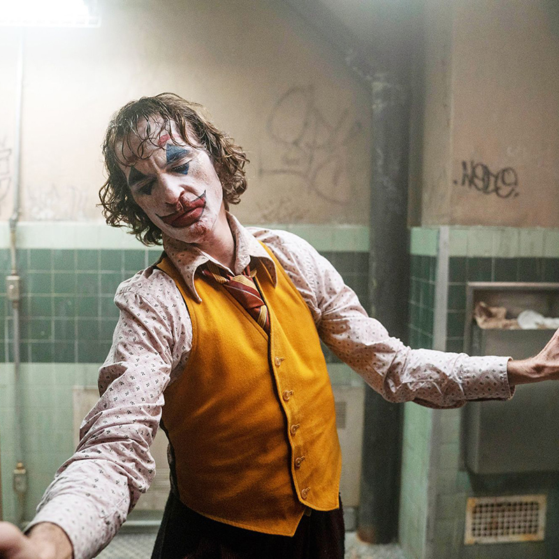 Joaquin Phoenix in <i>Joker</i> (USA, 2019), Warner Bros.