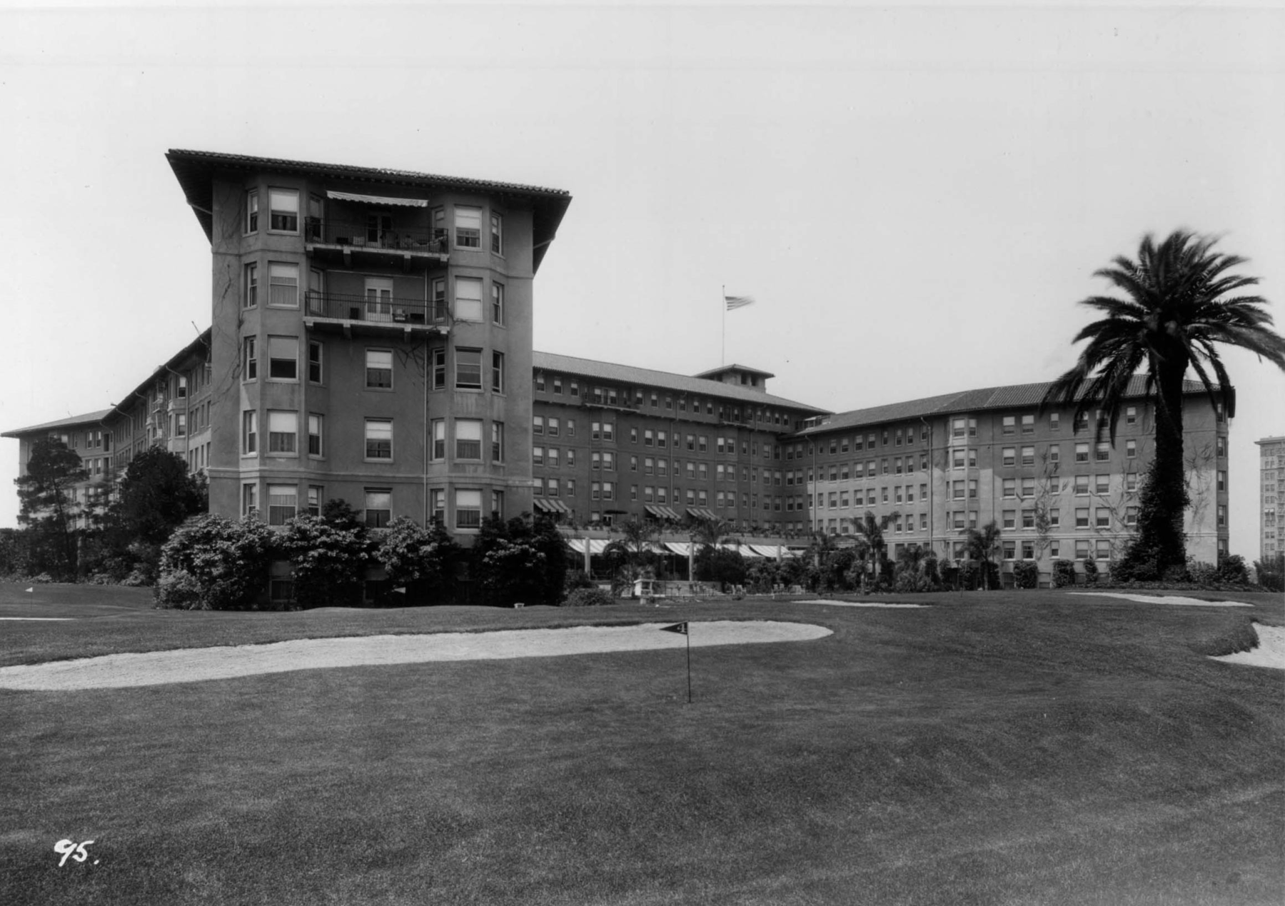 The Ambassador Hotel from the southeast, early to mid-twentieth century 
Getty Images, photo: Dick Whittington Studio/Corbis 