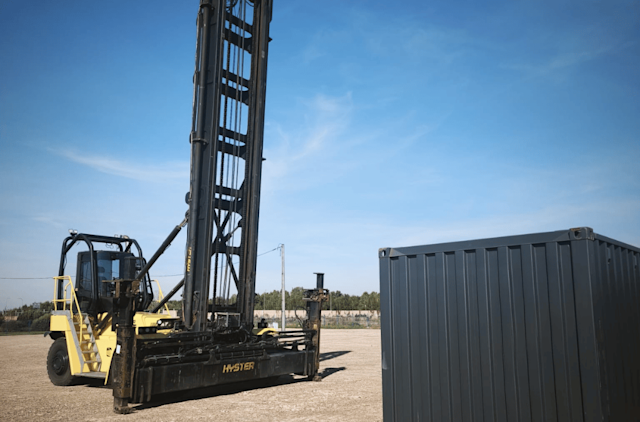 Our new depot near Warsaw is now open! | Omida VLS