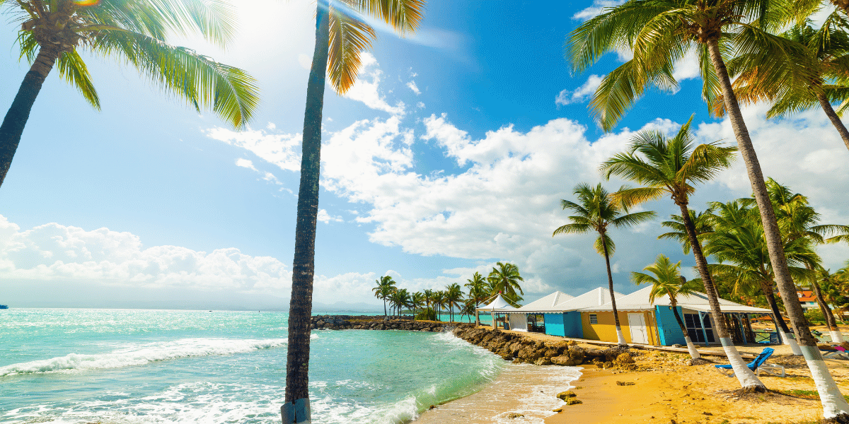 plage bas du fort Europcar guadeloupe location voiture 1200 600