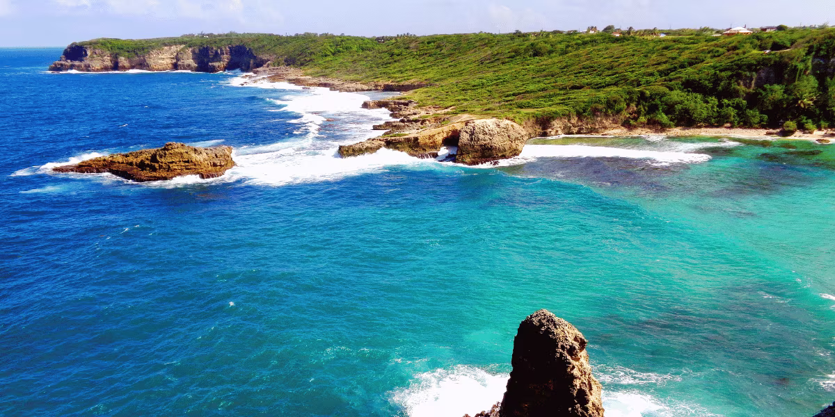 portes des enfers saint françois guadeloupe vue de loin