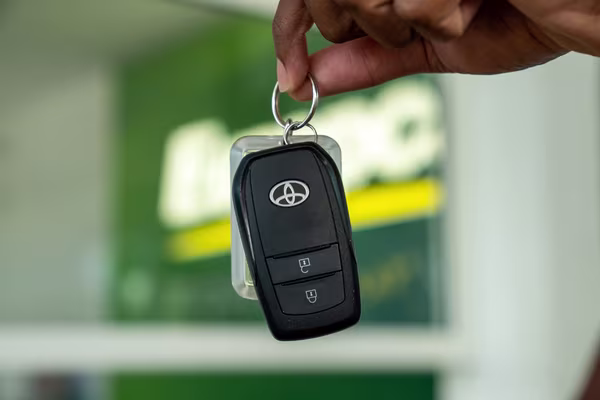 porte cles europcar guadeloupe location de voiture