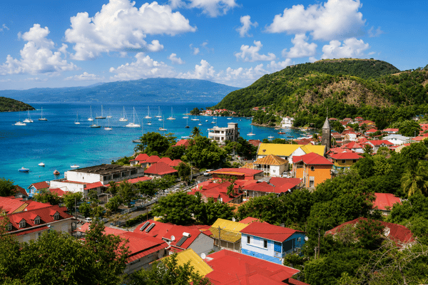 Bourg de Terre-de-Haut aux Saintes