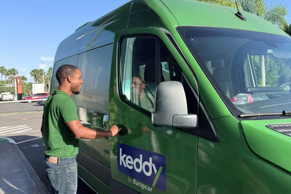 navette europcar guadeloupe