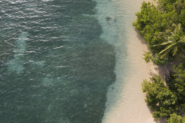 vue arienne port-louis Guadeloupe 600x400