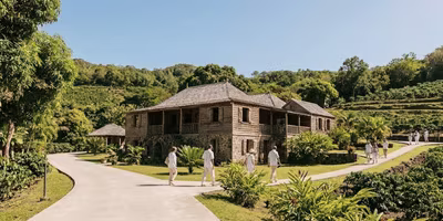 l-habitation La grivelière location voiture guadeloupe gemini europcar 400 200