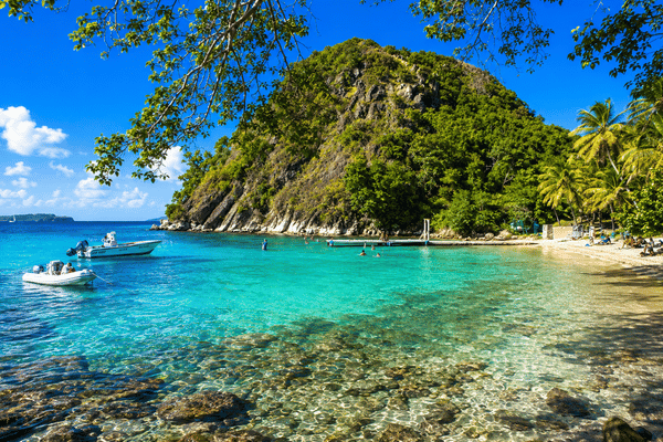 Plage du Pain de Sucre aux Saintes