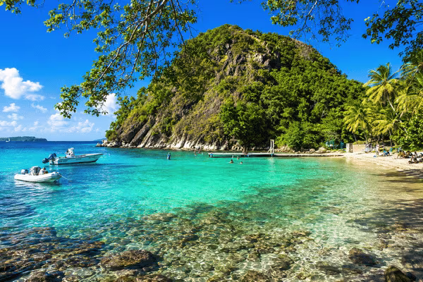 Plage du Pain de Sucre aux Saintes