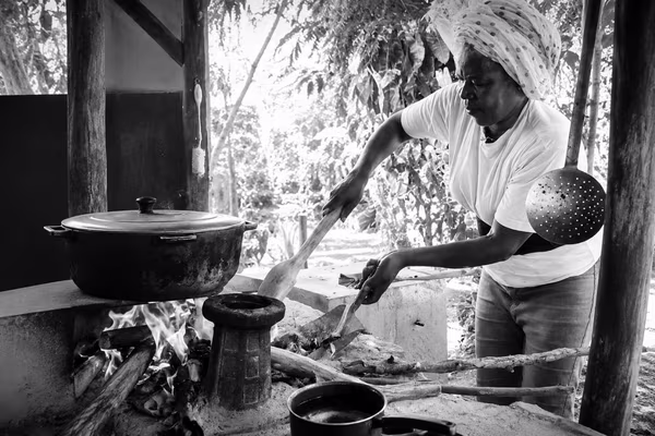 Cuisine traditionnelle au « foyé di fé »