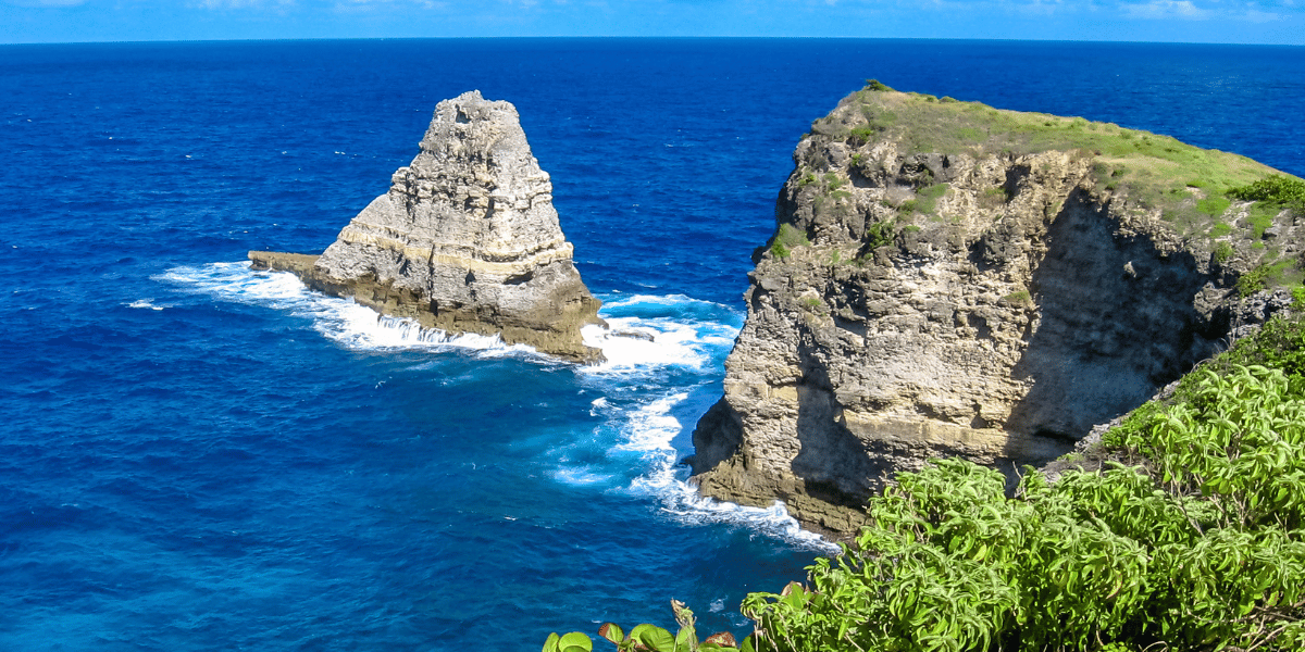 celebre porte d-enfer anse-bertrand europcar guadeloupe 1200x600