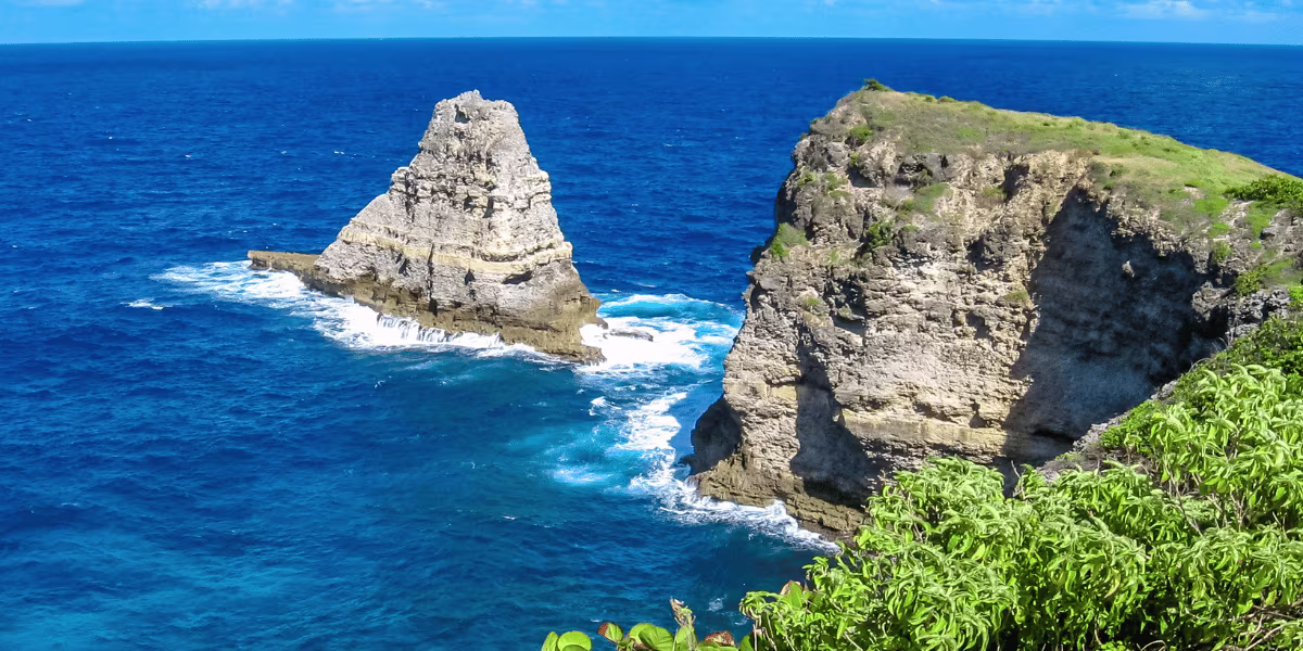 celebre porte d-enfer anse-bertrand europcar guadeloupe 1200x600