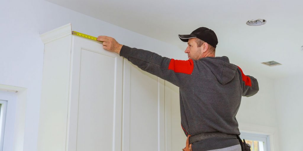 6 Modern Crown Molding Designs and How to DIY Them