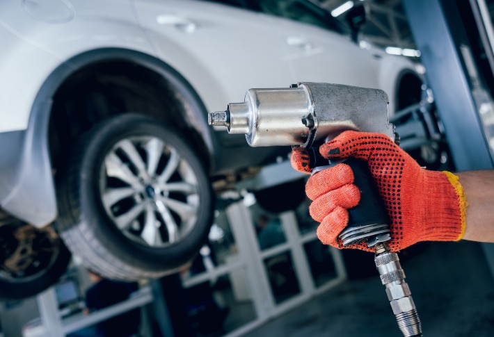 Best Air Impact Wrenches You Can Buy – A Brief Buying Guide