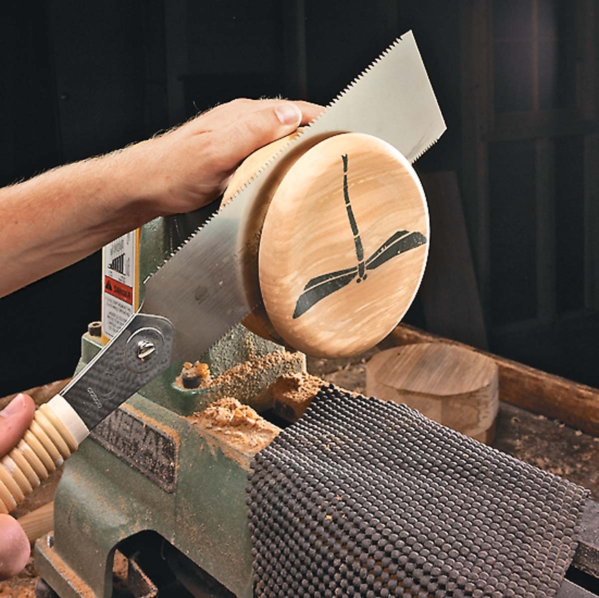 Using japanese handsaw to completely seperate the turn ox lid