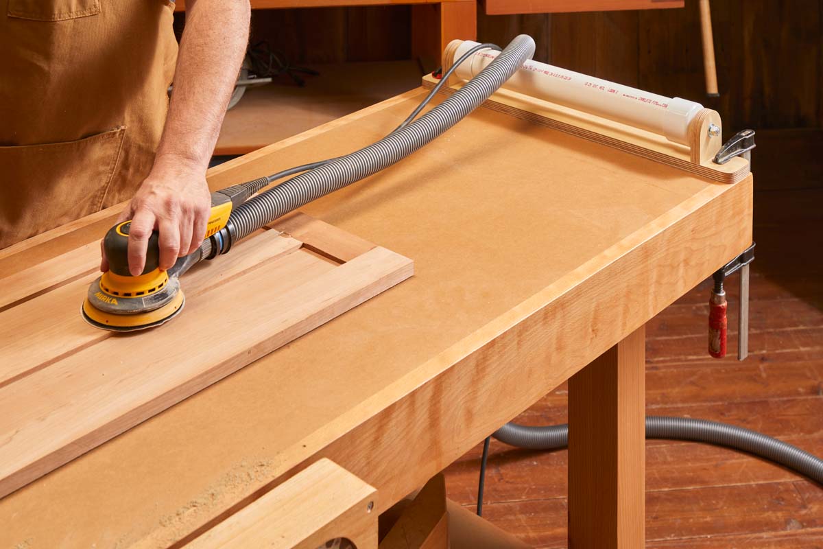 Hose Roller Keeps Vacuum Hose Free