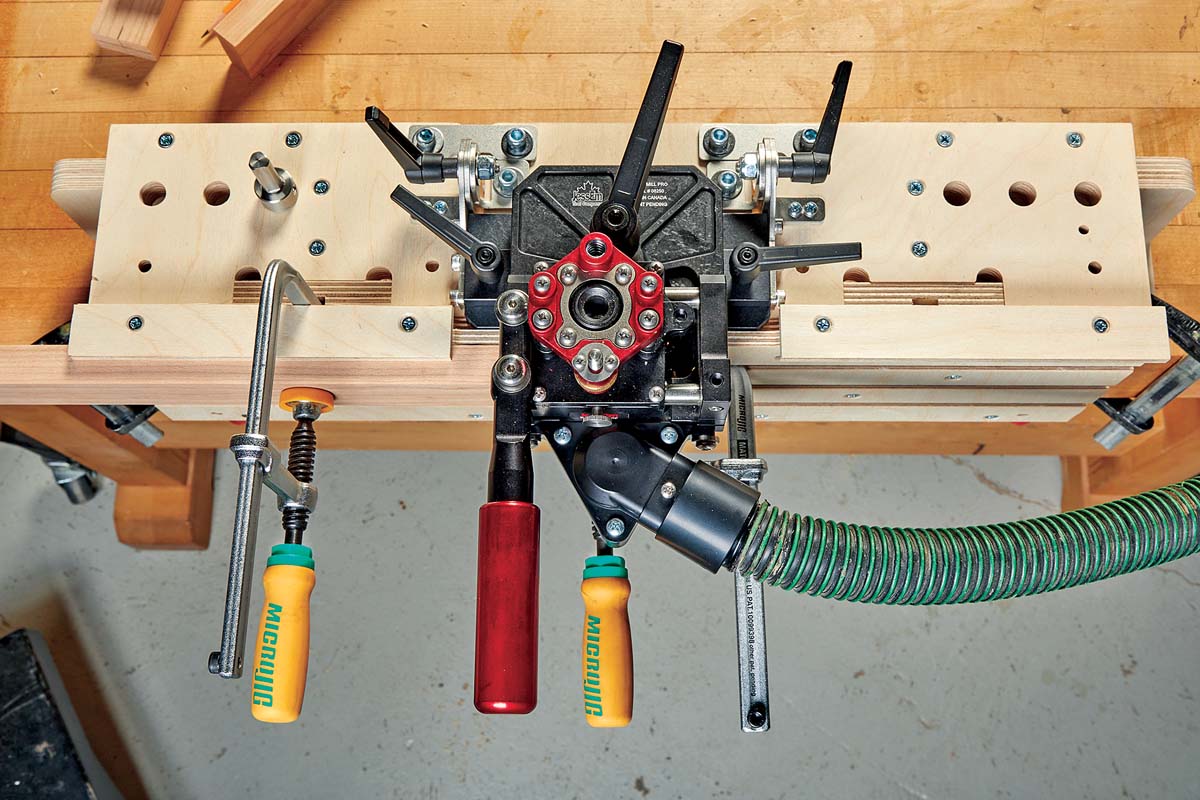 Pocket Mill Pro in ratcheting position