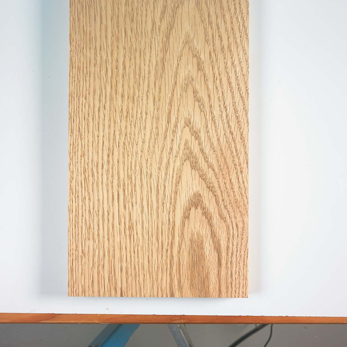 image of red oak wood grain