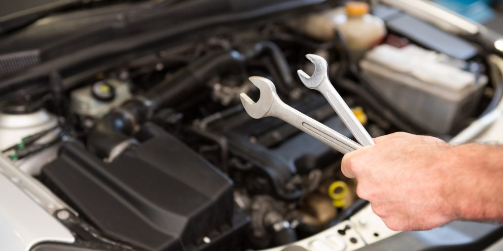 7 Types of Wrenches and What To Use Them For
