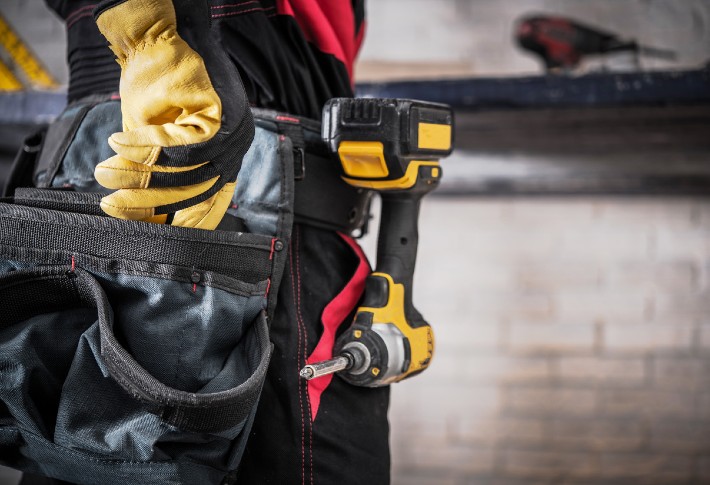 Keep All Your Tools in Place With the Best Drill Holster Belt