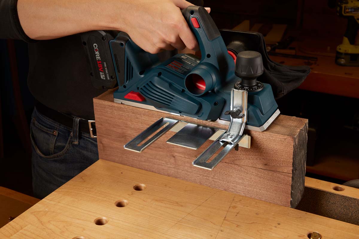 BOSCH 18V CORDLESS PLANER with parallel guide