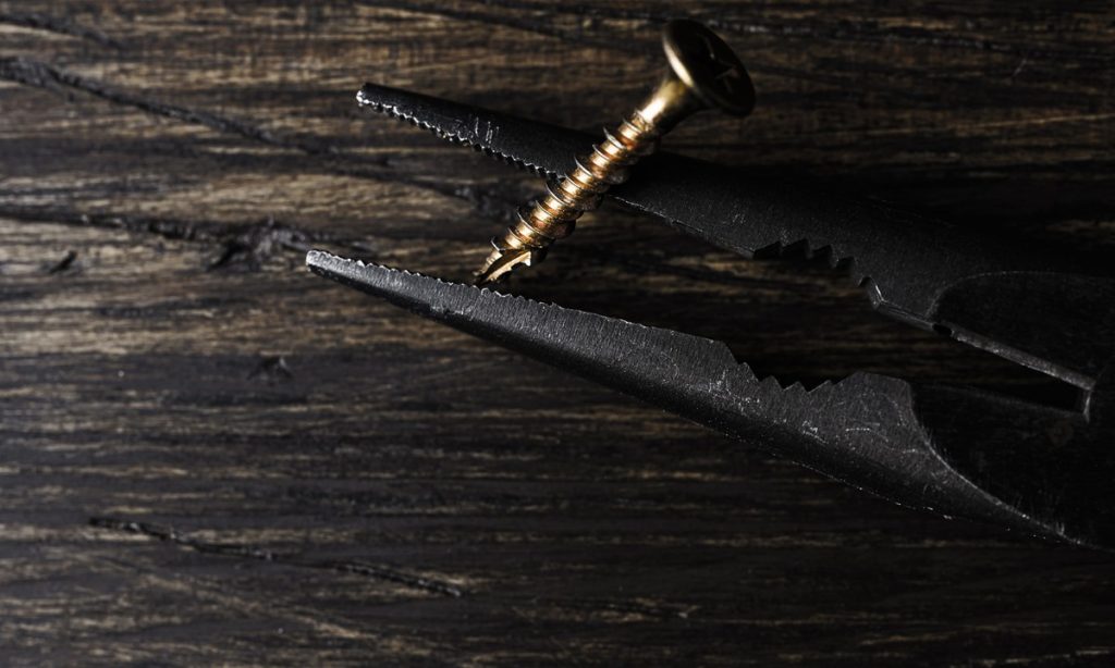 Needle Nose vs Long-Nose Pliers: What Is the Difference?