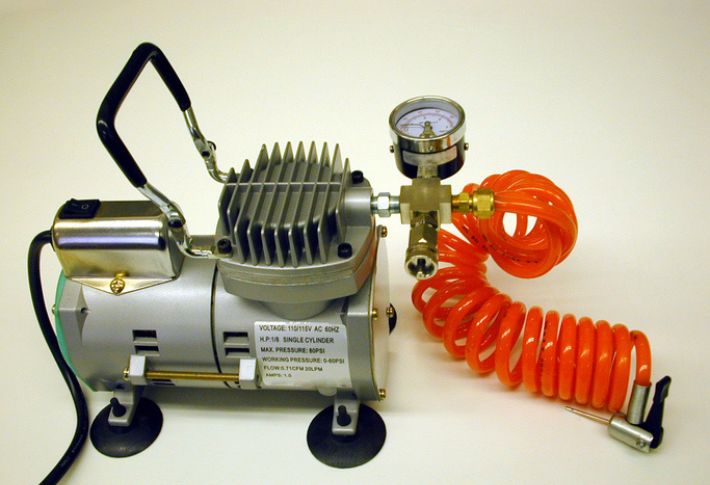 The Best Horizontal Air Compressors To Upgrade Your Workspace