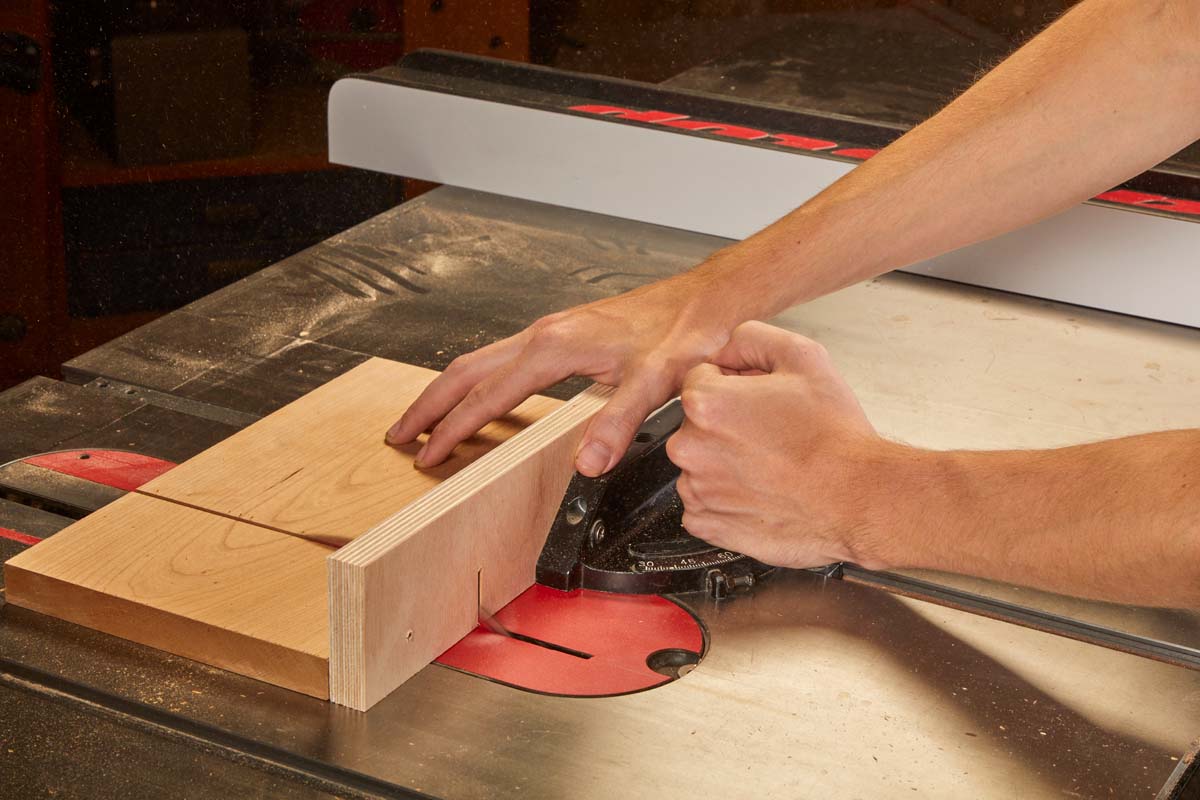 Mastering The Miter Gauge