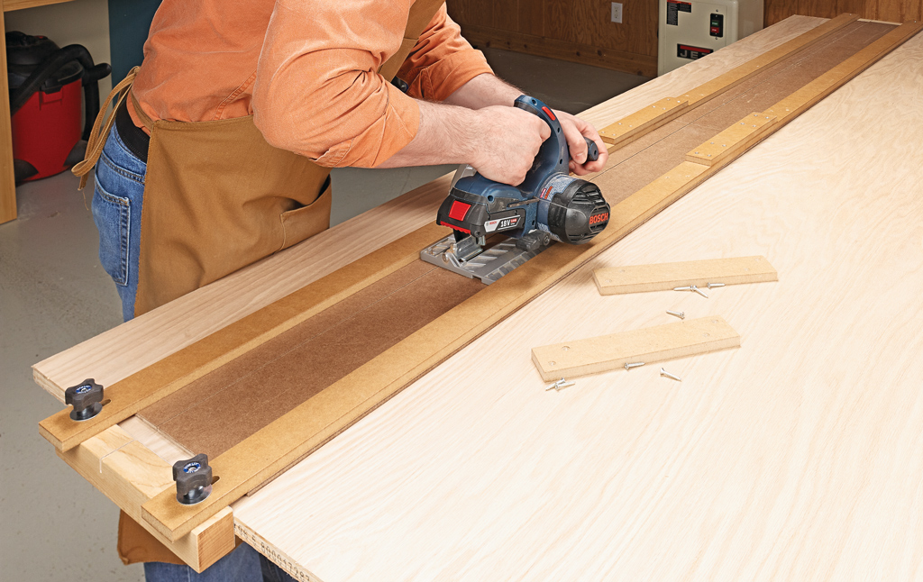 Circular saw clearance guide