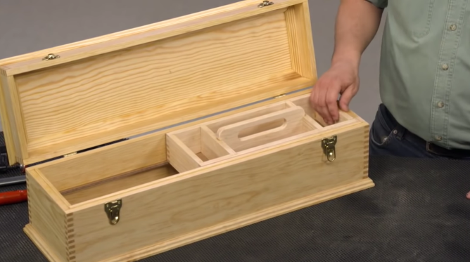 Making a Box-Jointed Tool Tray