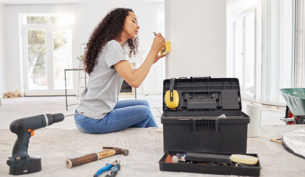 Ways To Organize Cords and Cables to Maximize Workshop Space