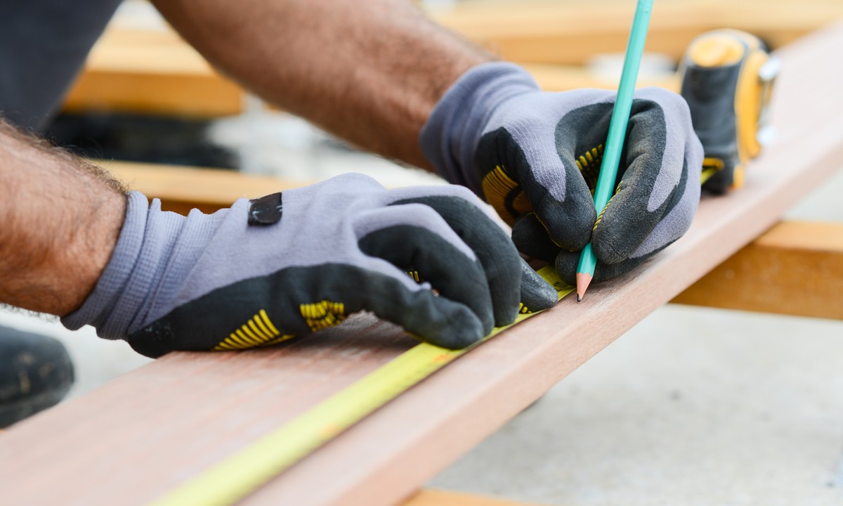 Create a Cute DIY Bench To Enjoy Fresh Air on Your Porch