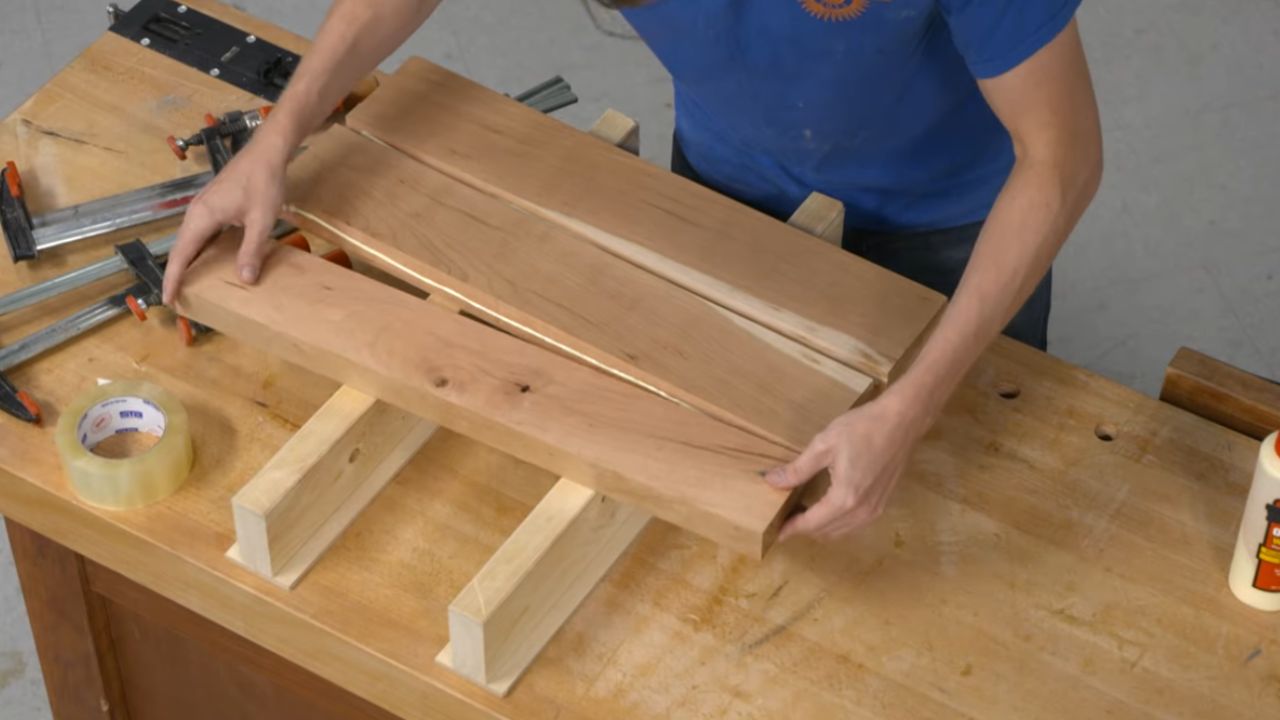 Woodworking Tip: Nonstick Gluing Standoffs