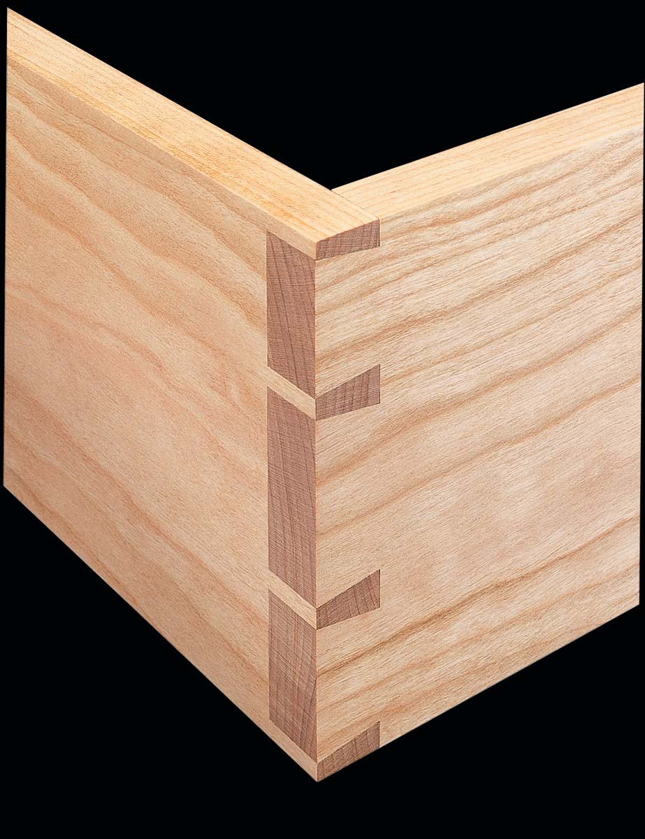 finished picture of dovetails